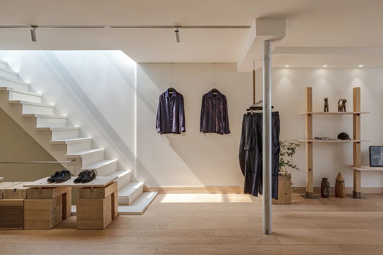 The Row Flagship Store Apparel - Premium Geometric Background Gallery - 8K