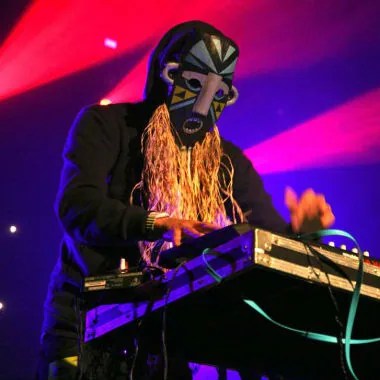 Essentials Yadi Hypebeast - Stunning Geometric Texture - High Resolution