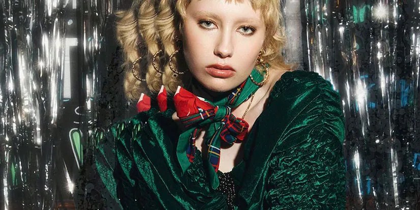 Beyond Retro Hypebae - Elegant Geometric Art - 8K