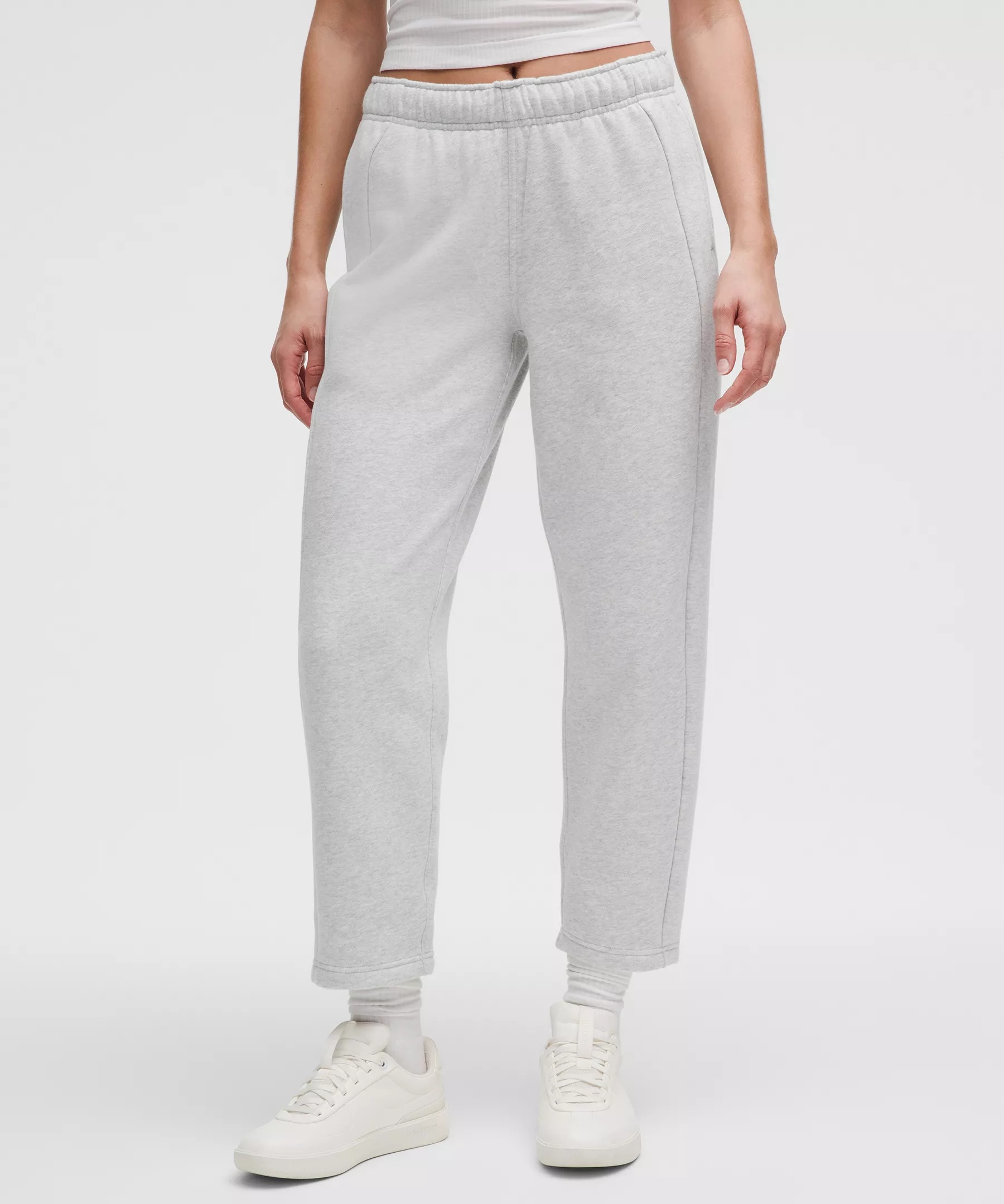 Lululemon scuba mid-rise tapered pant 7/8 length