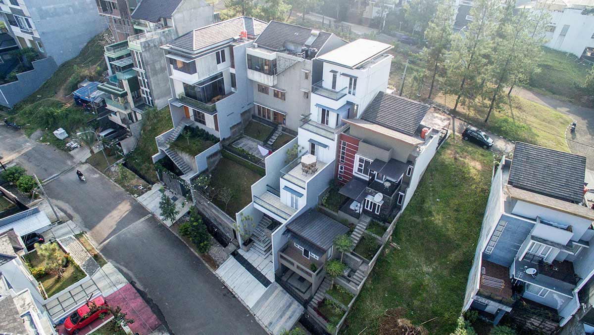 Free Gambar Desain Rumah Dengan Denah Miring Di Lahan 9x15 Meter Youtube Terkeren oleh Lampunghits.com