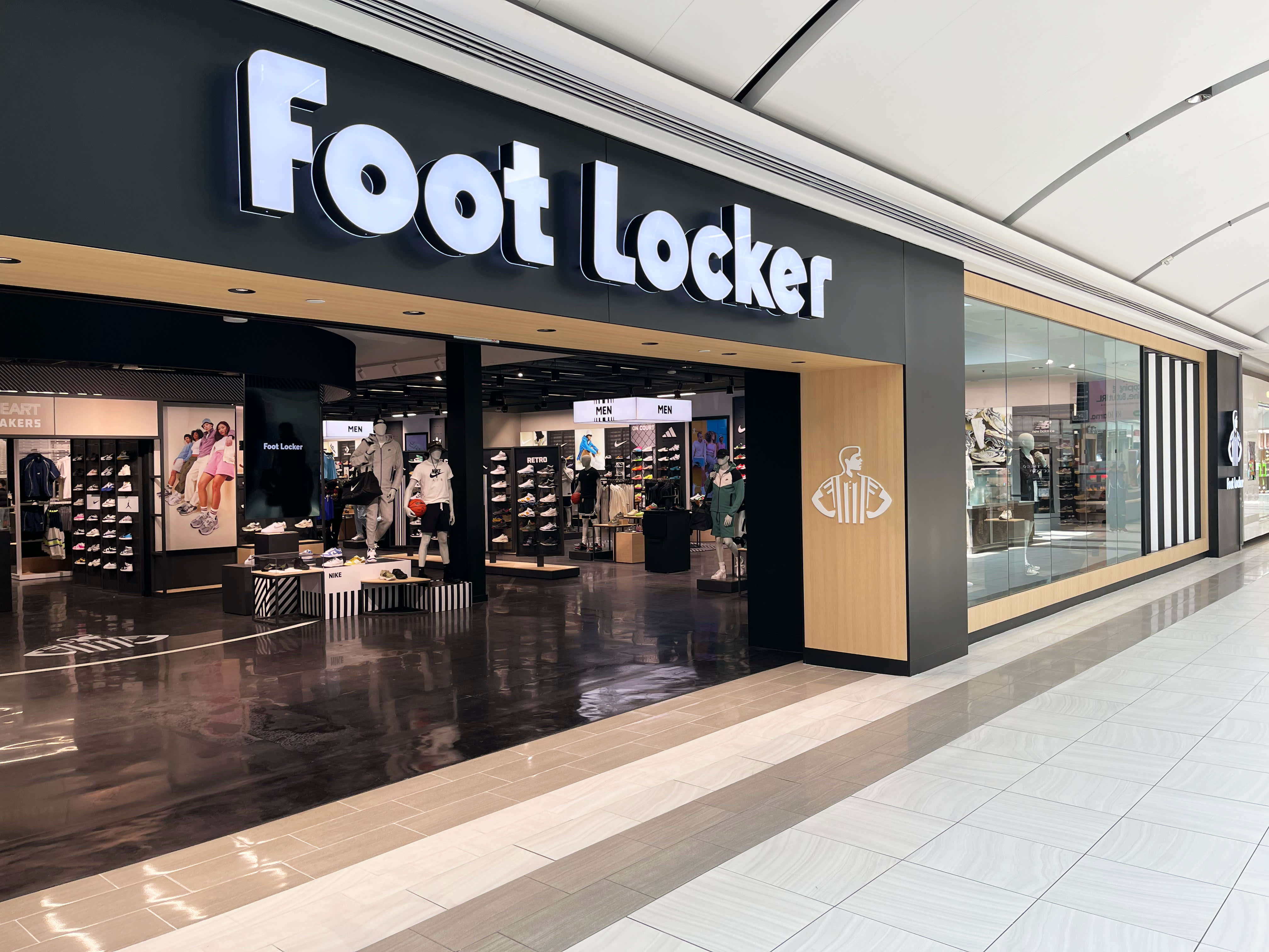 First quarter retail sales don’t indicate a consumer comeback