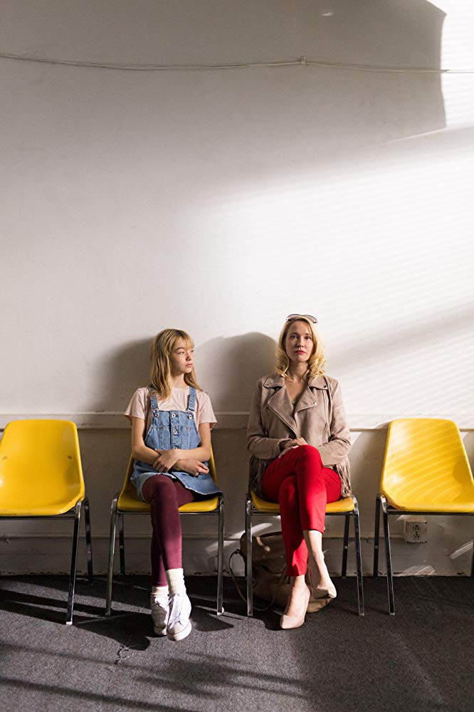 Milkshake 2019 Mubi - Elegant Light Background - Mobile