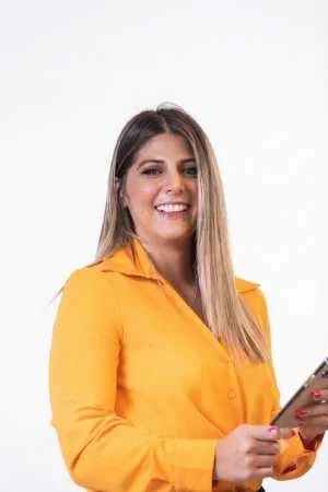 Gisella Buend&iacute;a