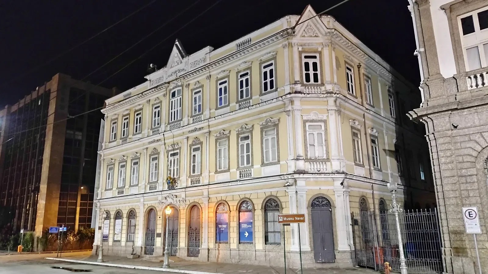 Naval Museum Brazil Museu Naval Brasil - Modern Light Background - 4K