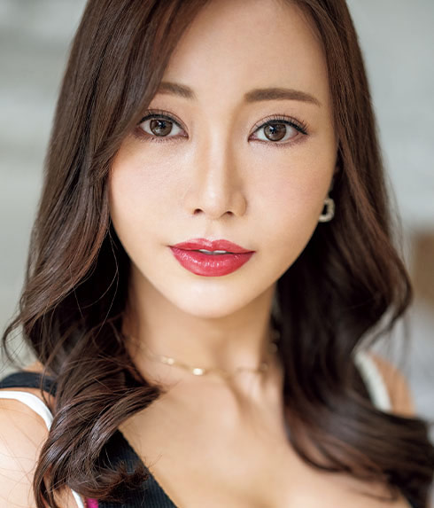 Miki Mihama