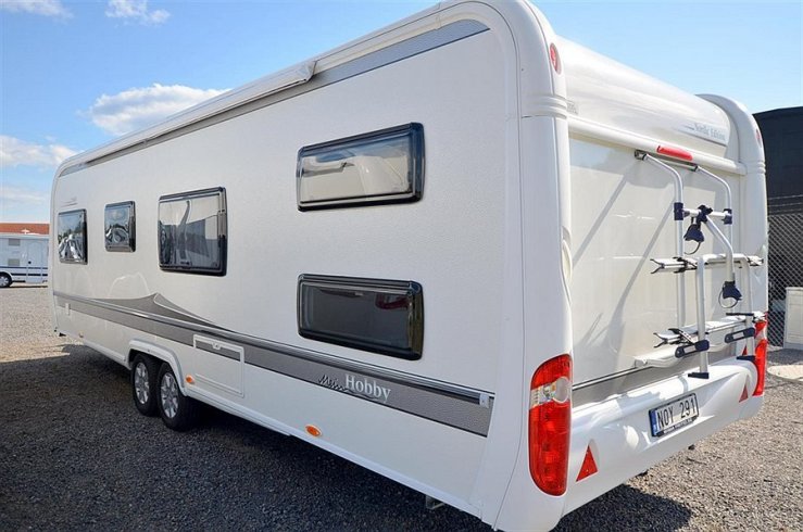 Technische daten (länge, breite, höhe, gewicht), grundriss und grundpreis vom caravan hobby prestige 720 kfu (2013). Hobby 720 Kfu Excellent Nordic Edition 11