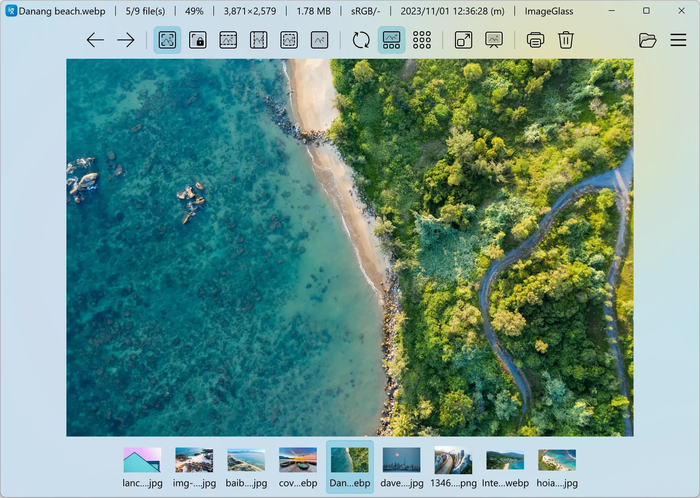 ImageGlass - A lightweight, versatile image viewer