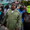 Fotografía de archivo del jefe de la poderosa banda armada haitiana G9 Jimmy Cherisier, alias Barbecue.