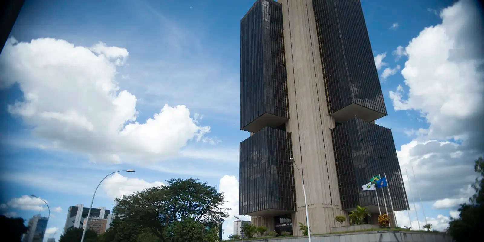 Copom reduz juros básicos da economia para 10,5% ao ano