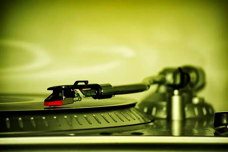 O Covil Do Vinil - Colorful Photos - Perfect Ultra HD Collection