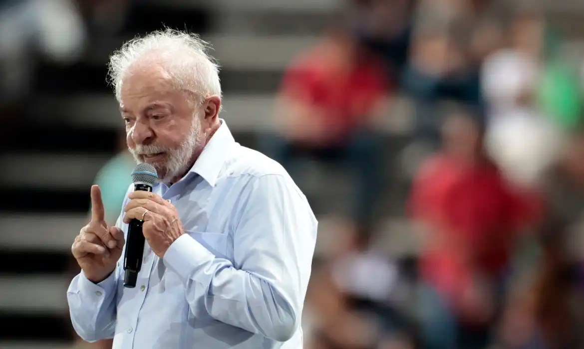 “Guerra é do Trump, não é do povo brasileiro”, diz Lula