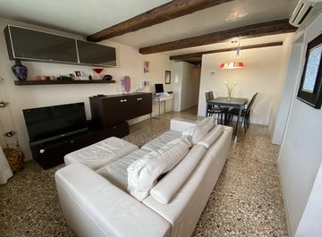 Case In Vendita Da Privati A Venezia In Zona Santa Maria Formosa, Santi Giovanni E Paolo - Casa.it 265_x_360_jpg