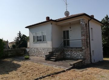 Case Indipendenti In Vendita Da Privati A Ferrara In Zona Cona - Casa.it 265_x_360_jpg