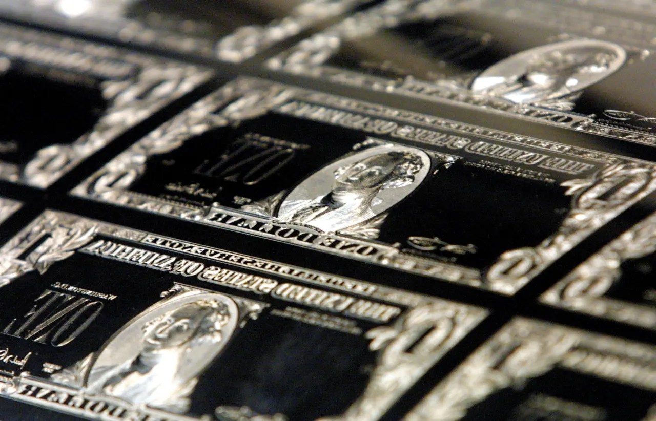 The Past Tense Esl Worksheet By Savina Noronha