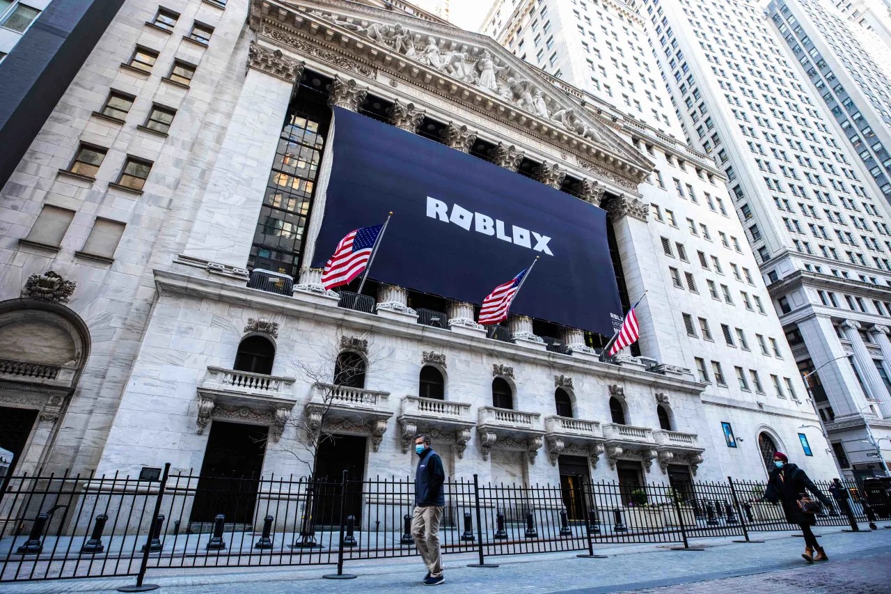 Roblox Stock Tumbles After Earnings Here S Why Barron S Im 391763