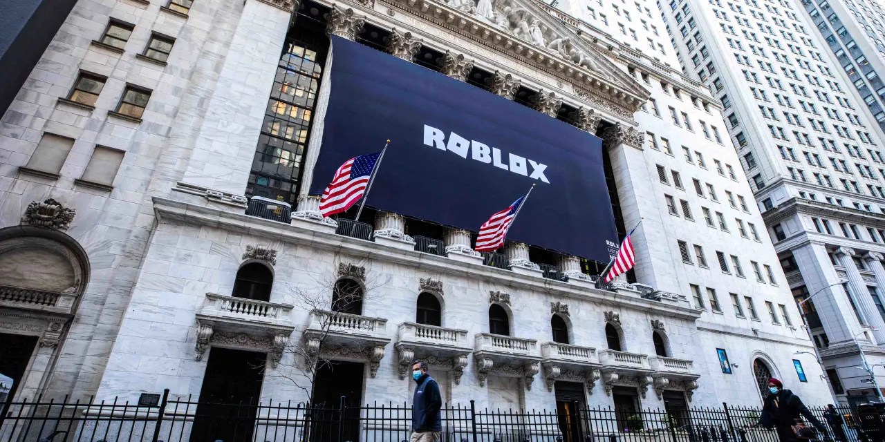 Roblox Stock Tumbles After Earnings Here S Why Barron S Social