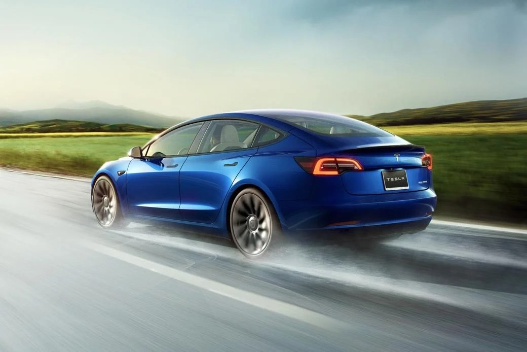 2022 tesla model 3 price and specs