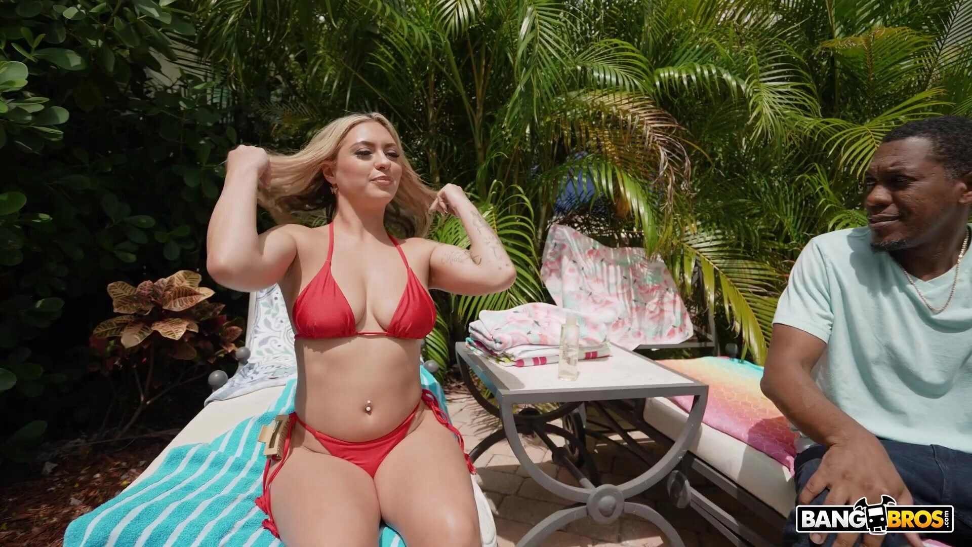 Love Thy Neighbor - Gypsy Rose | PornMedium.com