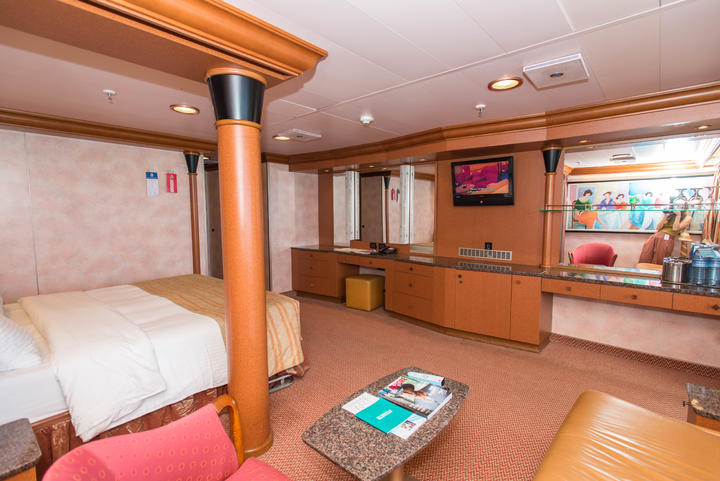 The Grand Suite On Carnival Fascination Cruise Ship Cruise