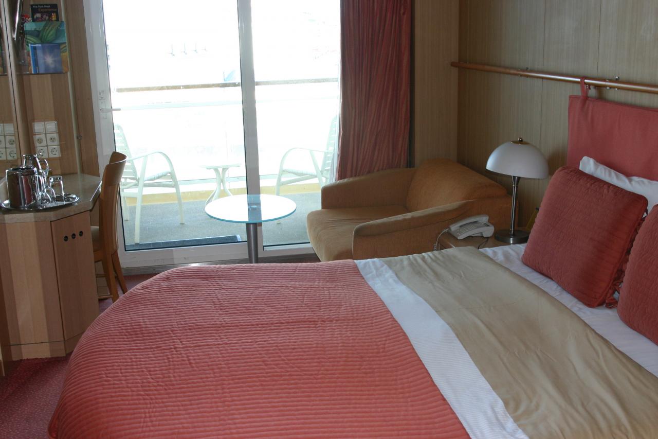 Up to 4 guests amenities: Celebrity Infinity Cruise Review for Cabin 7173