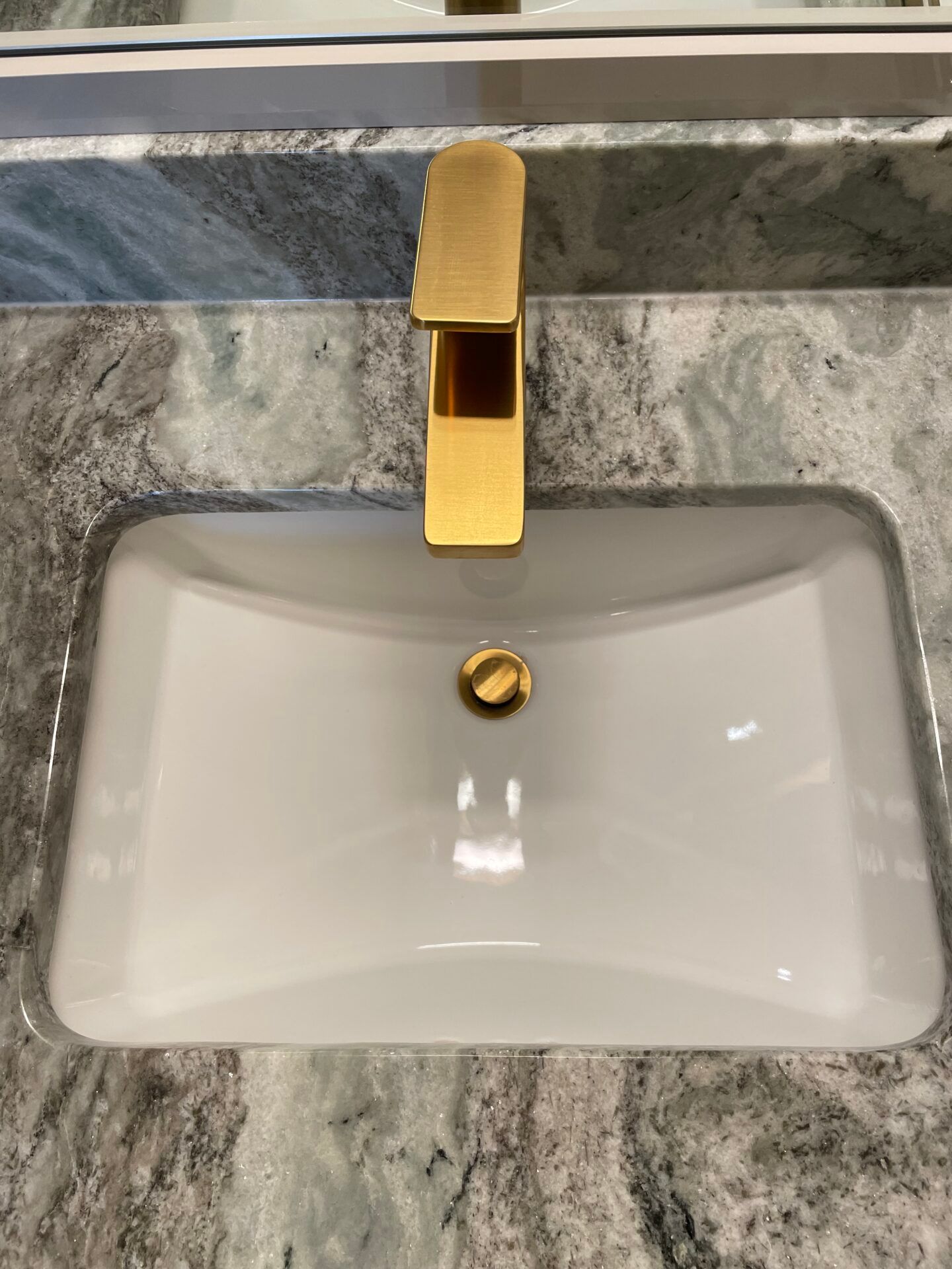 The oliver: stunning downtown calgary rental suites for $10k (photos)