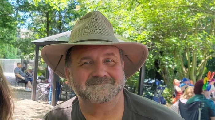 Walter and maria schroeder net worth