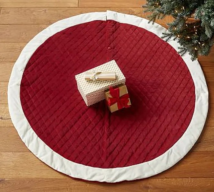 Quilted Santa Tree Skirt Pottery Barn Kids Pottery Barn Kids Christmas Tree Skirt Pottery Barn Kids Bedding