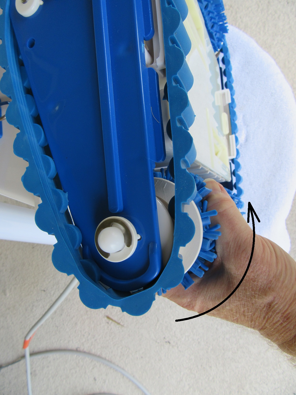 How To Change Drive Belts On Your Aquabot Residential 