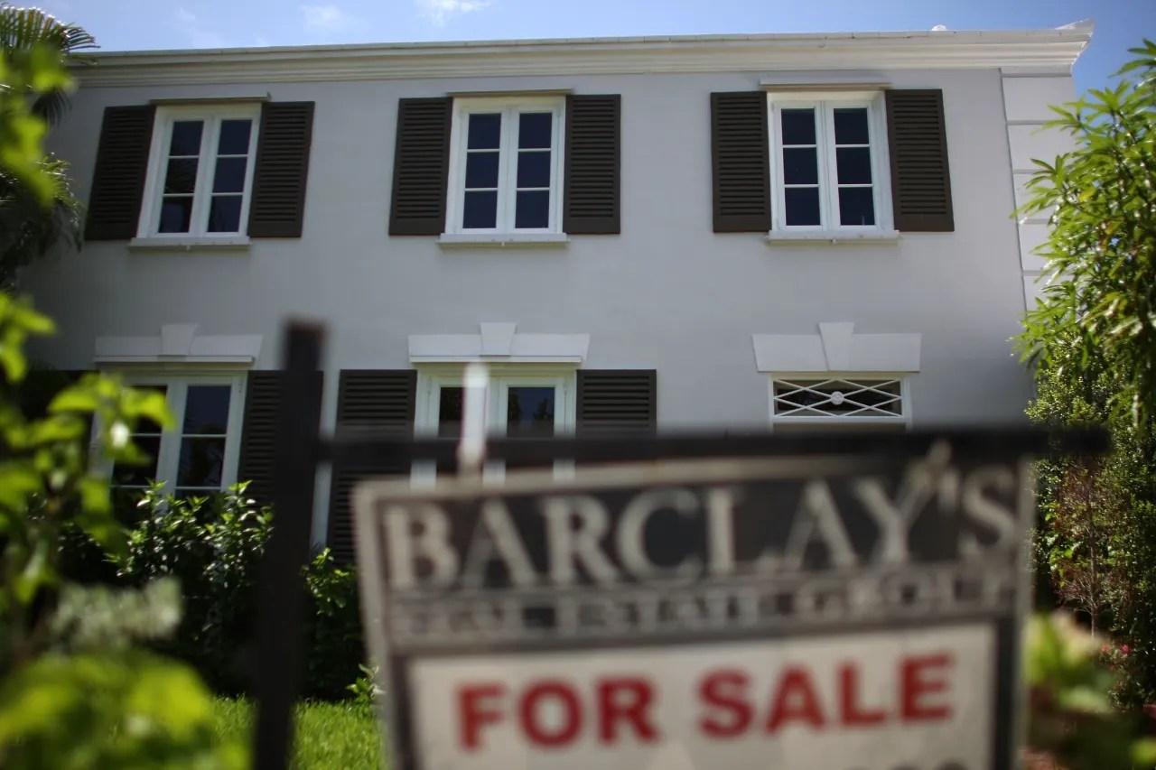 Trump wants purchase of 0 billion in mortgage bonds. What that means for mortgage rates.