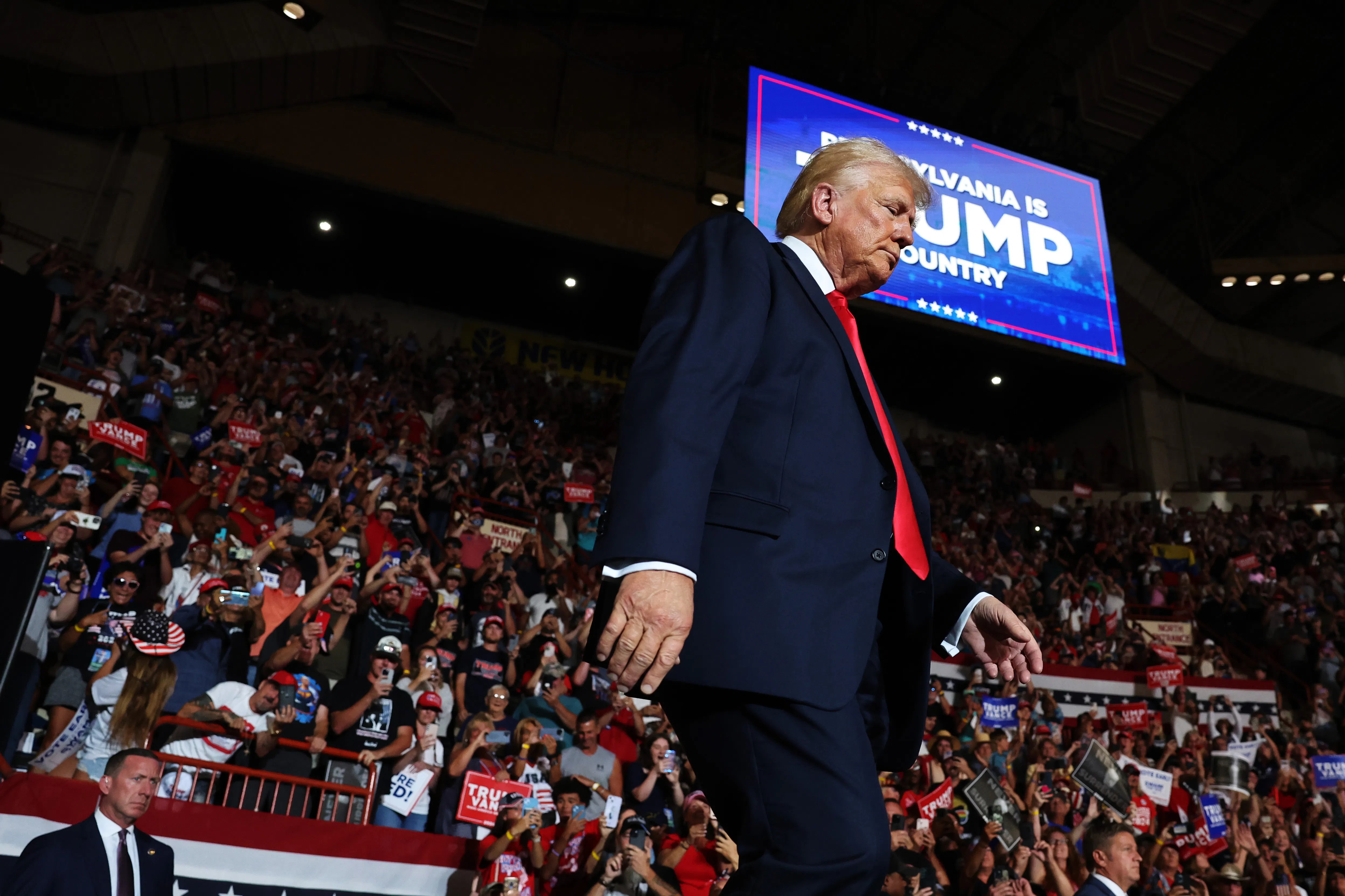 New Poll From Conservative Group Spells Disaster for Trump