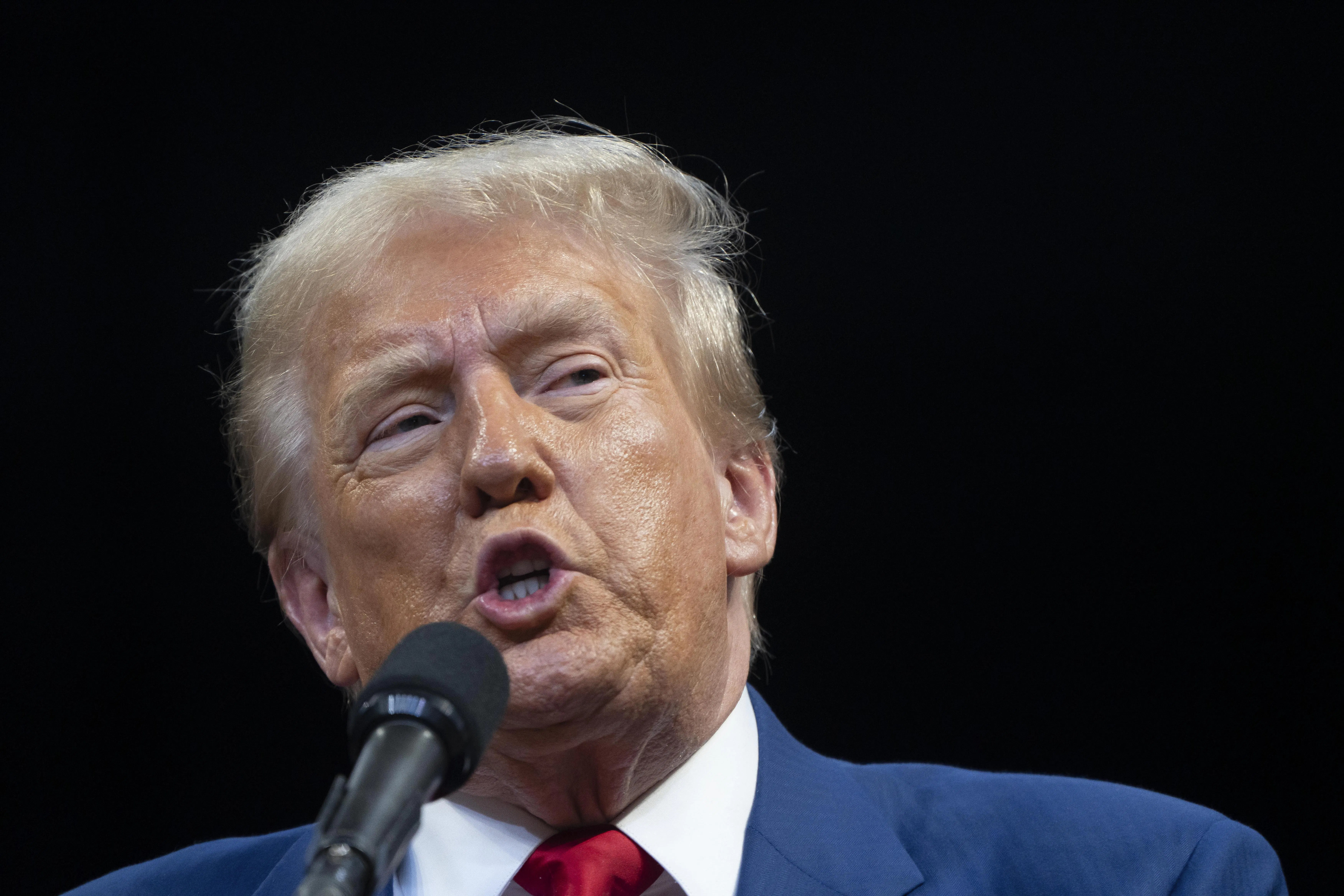 Trump Goes Full Dictator With Threat to Turn Military on U.S. Citizens