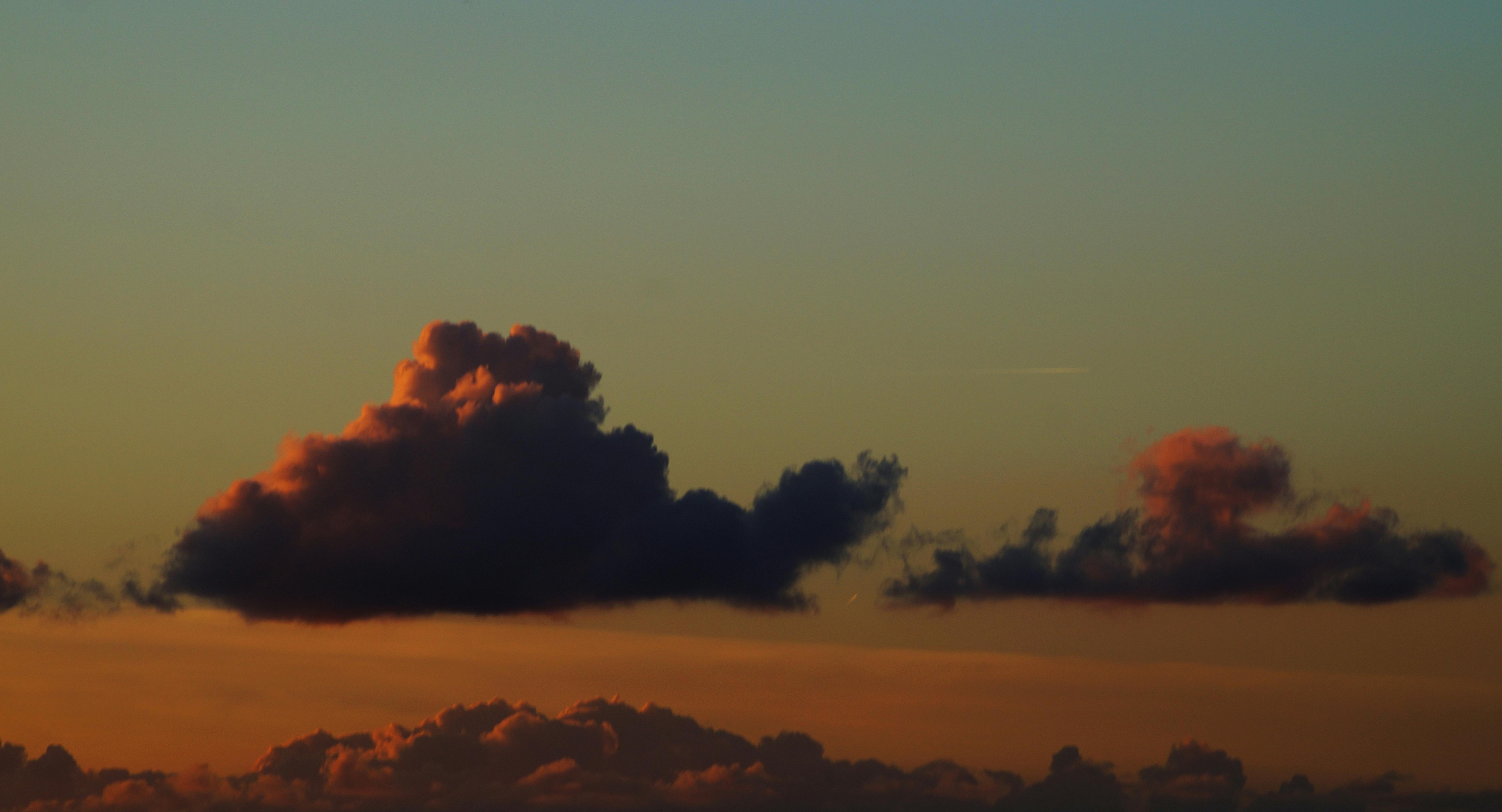 Gray Sky Shutterbug - City Texture Collection - Mobile Quality