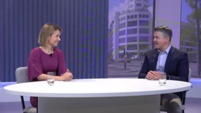 Continuous Software Maintenance Philips - Premium Vintage Art Gallery - Retina