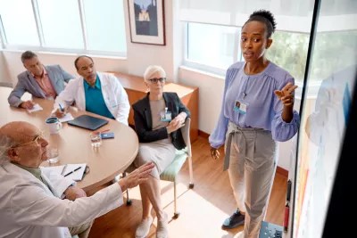 Med Device Integration Interoperability Philips - Retina Dark Pictures for Desktop