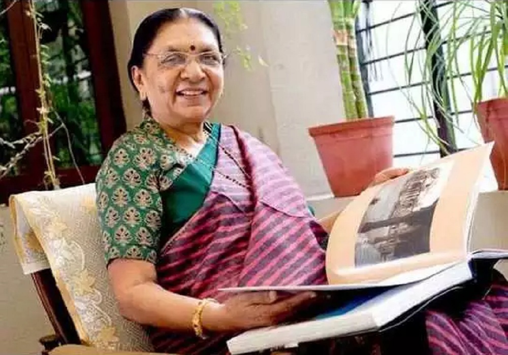 When Anandibahen came to Gujarat, Patil waited for Delhi and warmed up in BJP - Vimarsana News