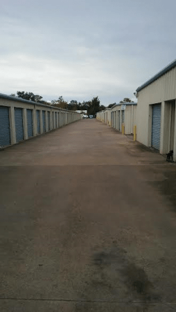 That's one way to do it, but it's not always the best way to choose. Houston Mini Storage #7: Lowest Rates - SelfStorage.com