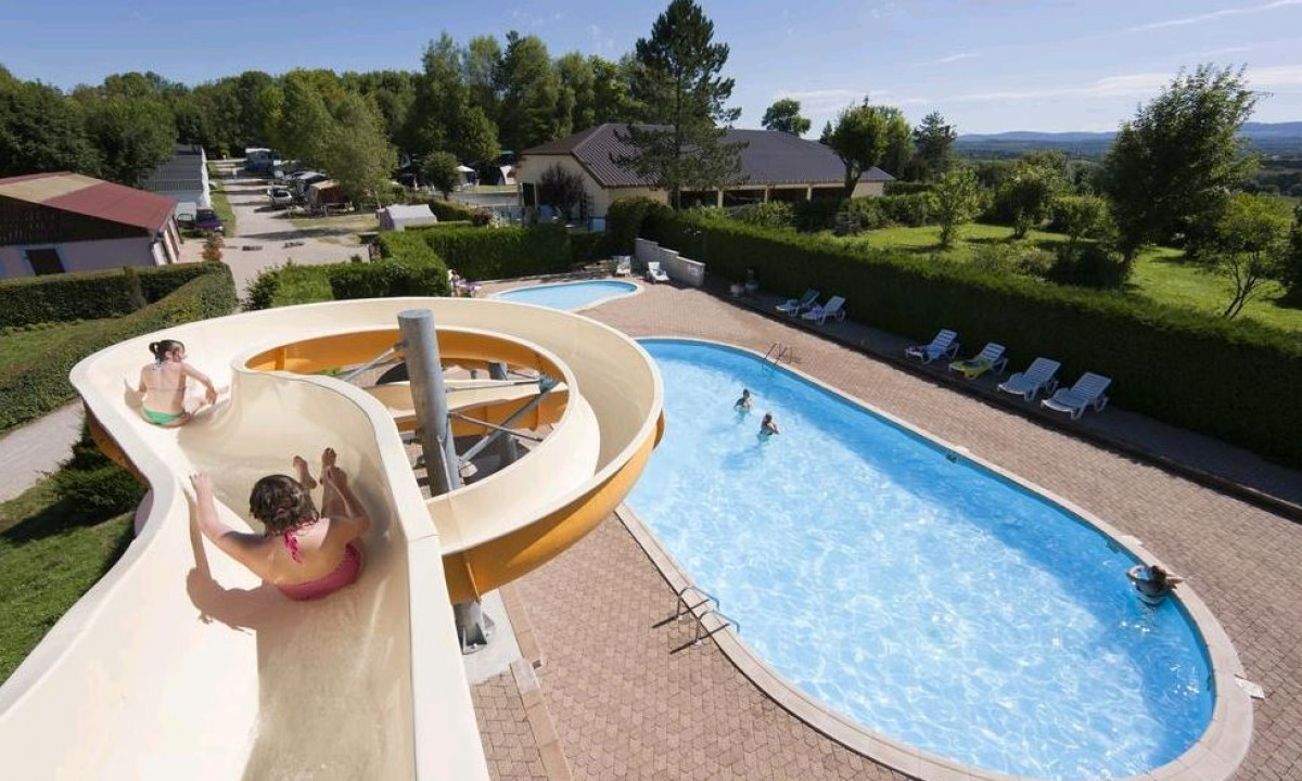 Camping Jura Beauregard Region Des Lacs Petite Montagne Pres De Clairvaux Les Lacs Randonnees Peche Loisirs Detente