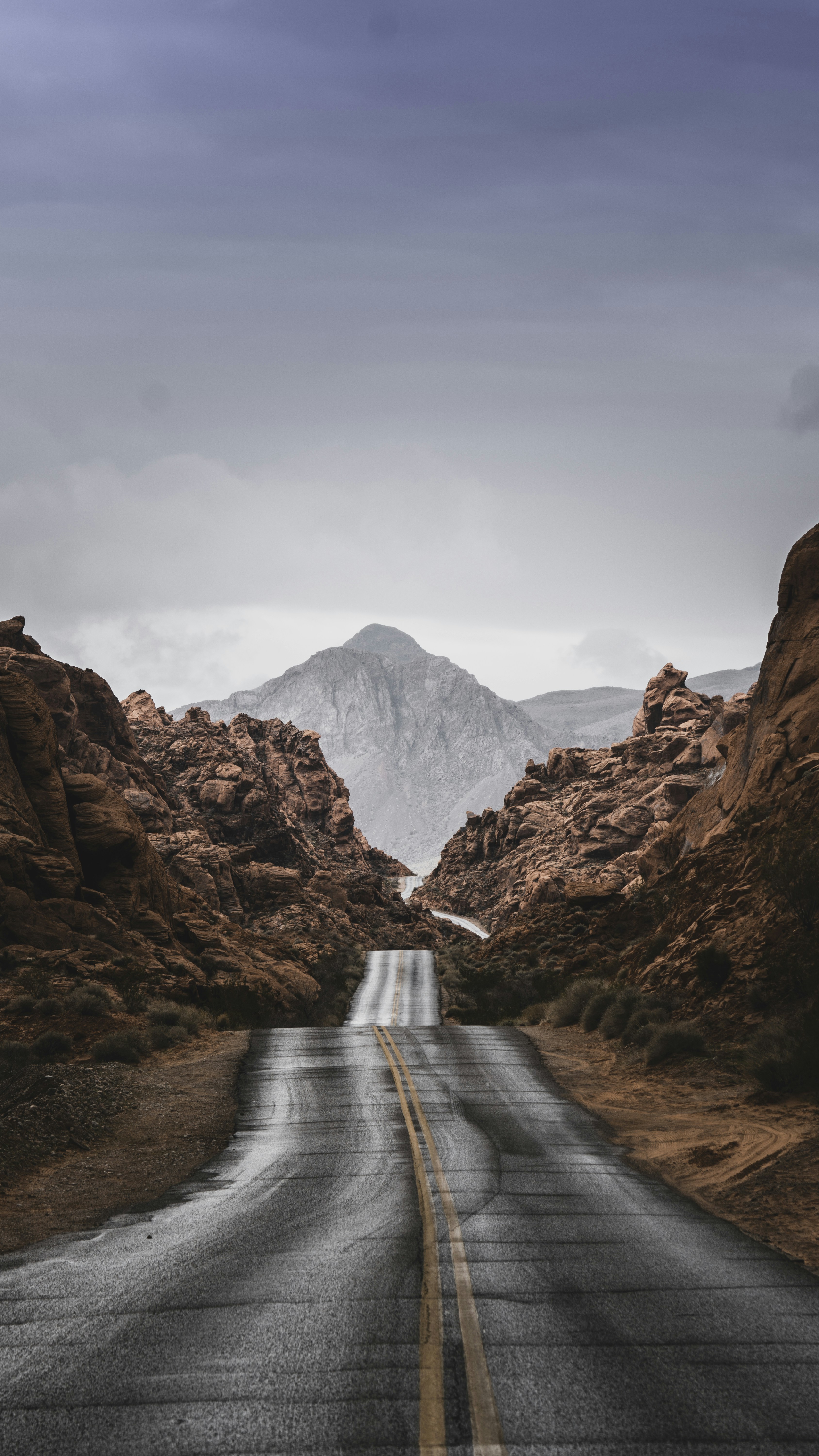 Find images of mountain road. Mountain Roads Pictures Download Free Images On Unsplash