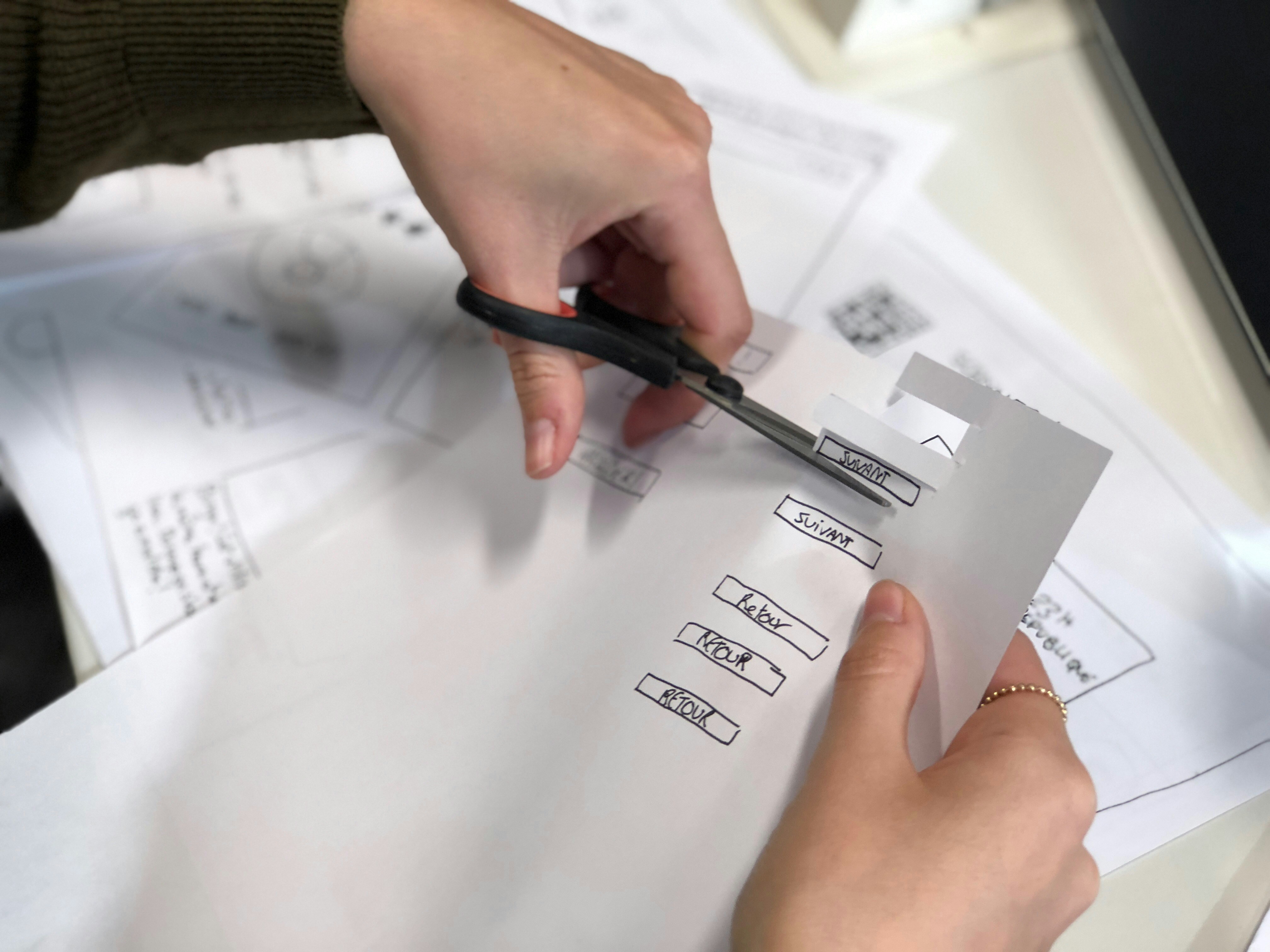 How Do You Ordering Secure Business Checks Online Safely?