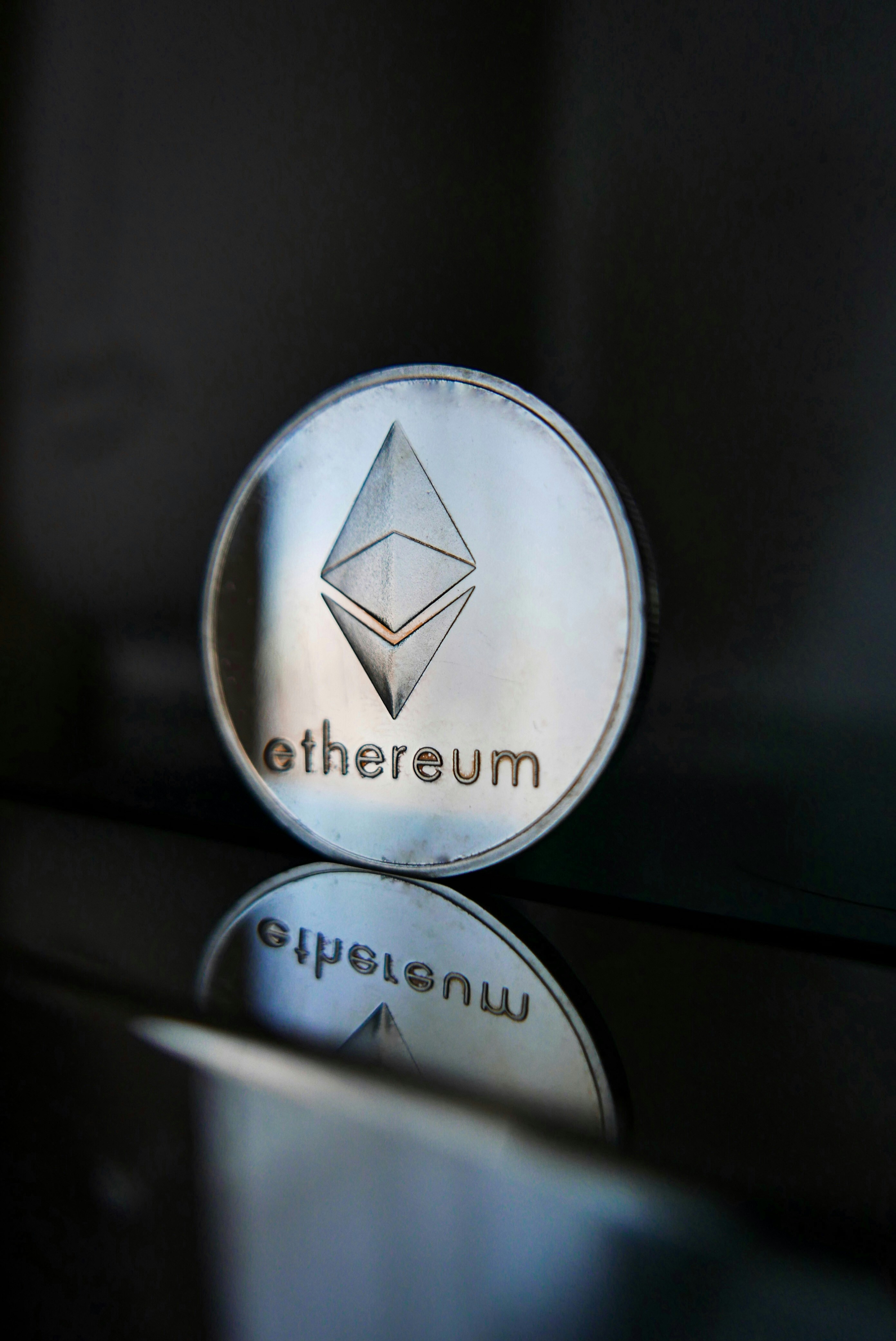 El precio de Ethereum (ETH) permanece alcista sobre los US.000. ¿Por qué?