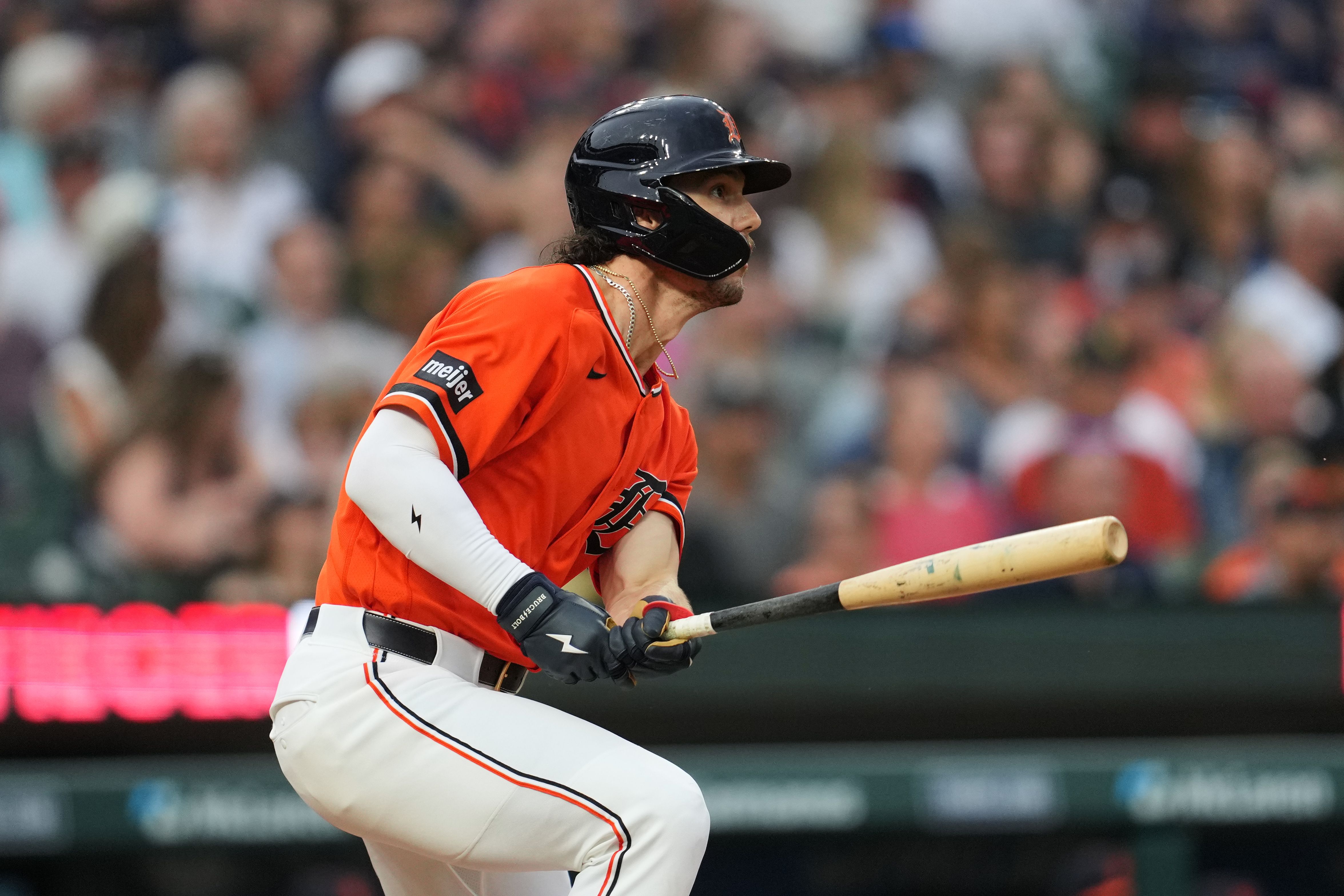 Tigers Win Sixth Straight Game: James Outman's Triple Keys Five-Run Inning (2026)