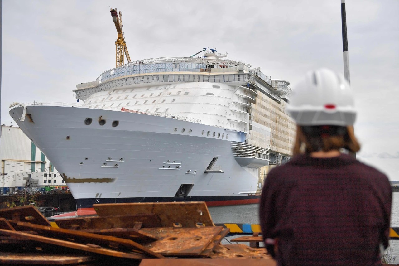 It S A Bad Time To Build Ships Unless They Are Cruise Ships