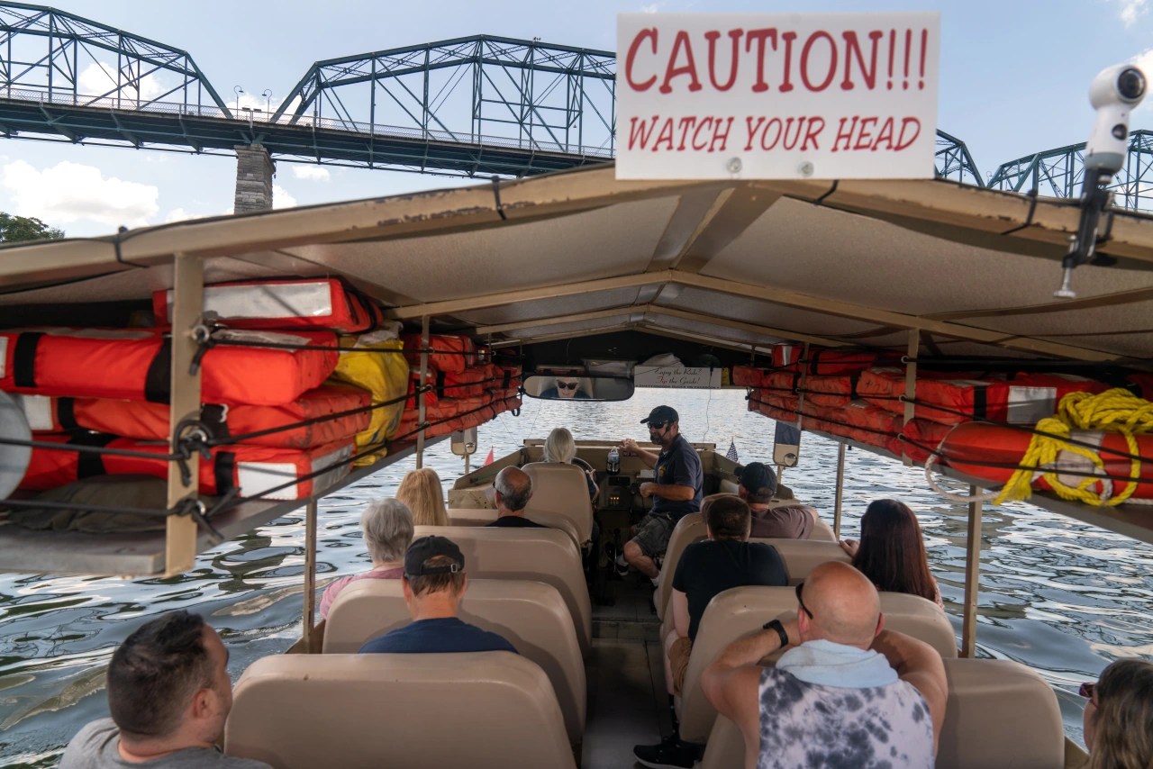 Up to 20% off coupon at boston duck tour in january 2022. After Missouri Duck Boat Accident A Summer Staple In Many Tourist Spots Suffers Wsj