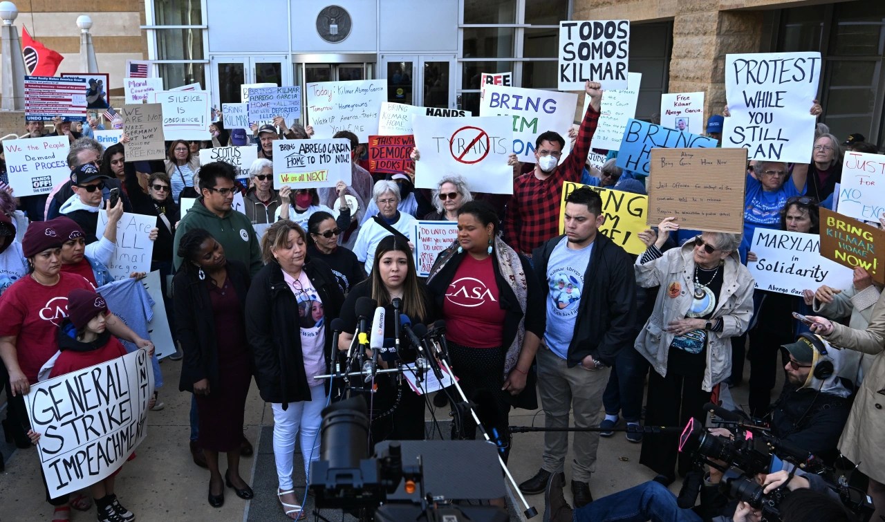 Student Visas Are Being Revoked Without Reason Or Warning Colleges Say