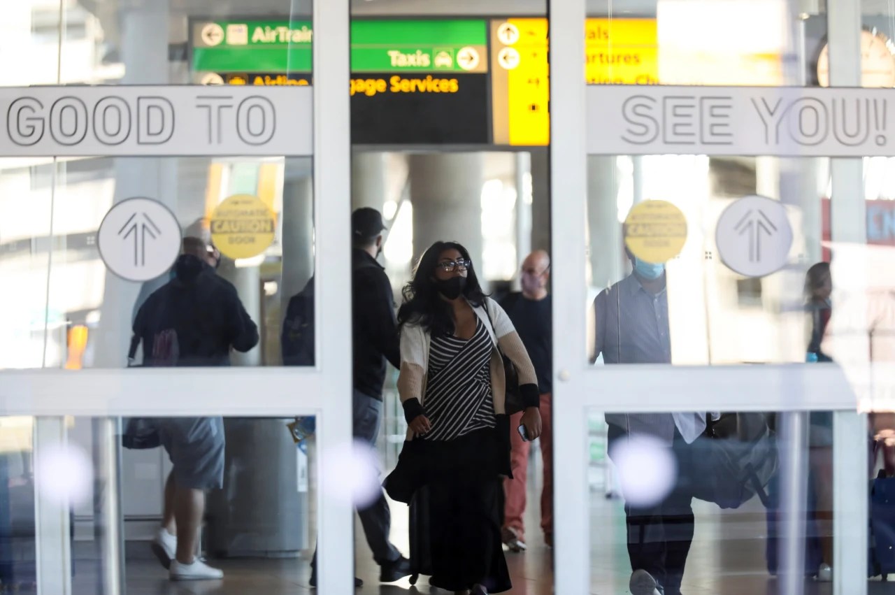 What the covid testing changes mean for air travelers to the u.s.