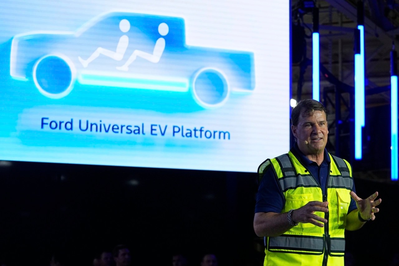 Ford Earnings Automaker Paid 800 Million Tariff Hit In Q2 Wsj