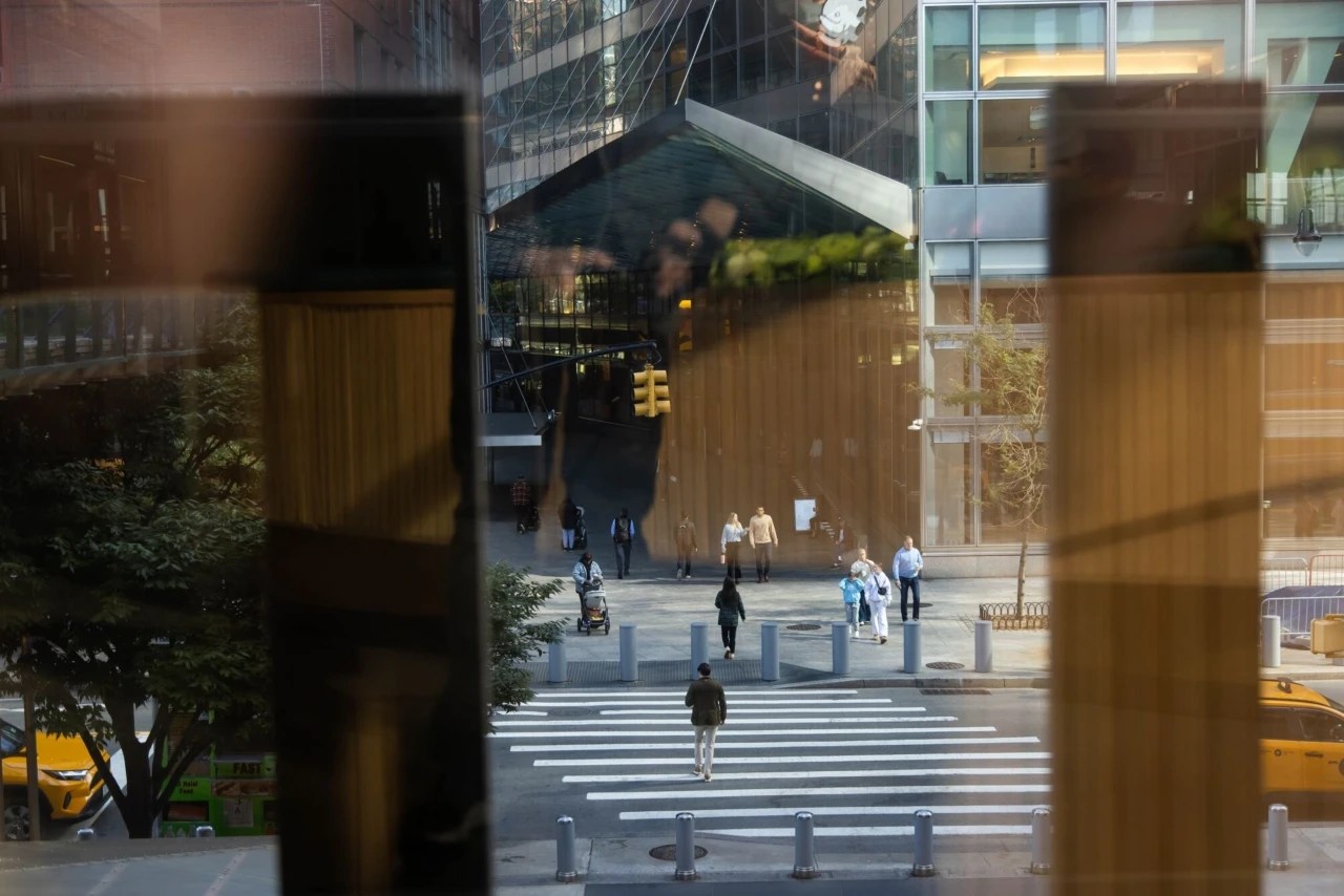 Exclusive Goldman Sachs To Lay Off Over 1 300 Workers Wsj