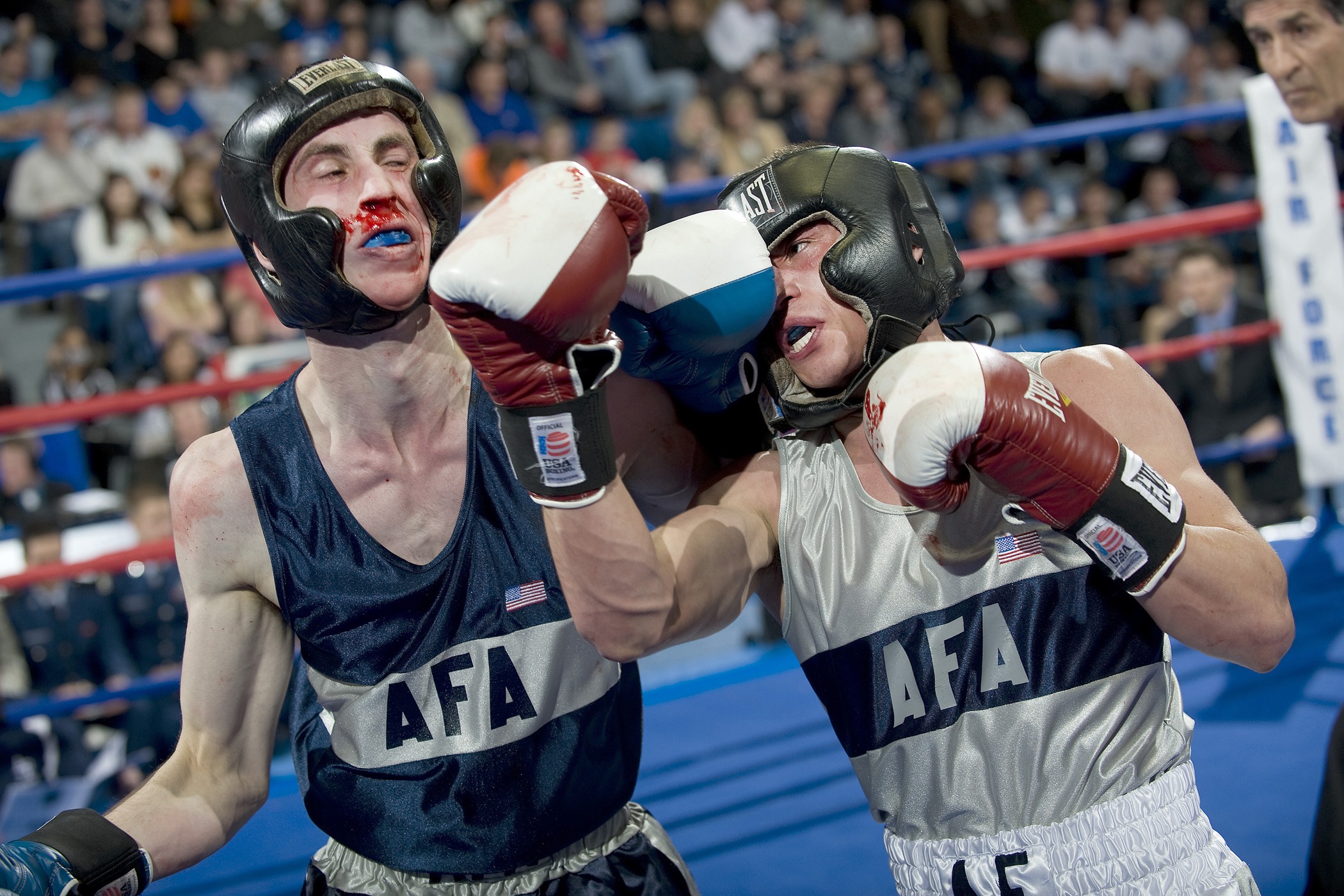 Ottieni immagini Air Force Academy Boxing Hd Wallpaper Sfondo 2100x1400 Id aggiornato saluti
