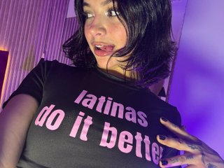 AbbieRhondes Live Webcam on Streamate
